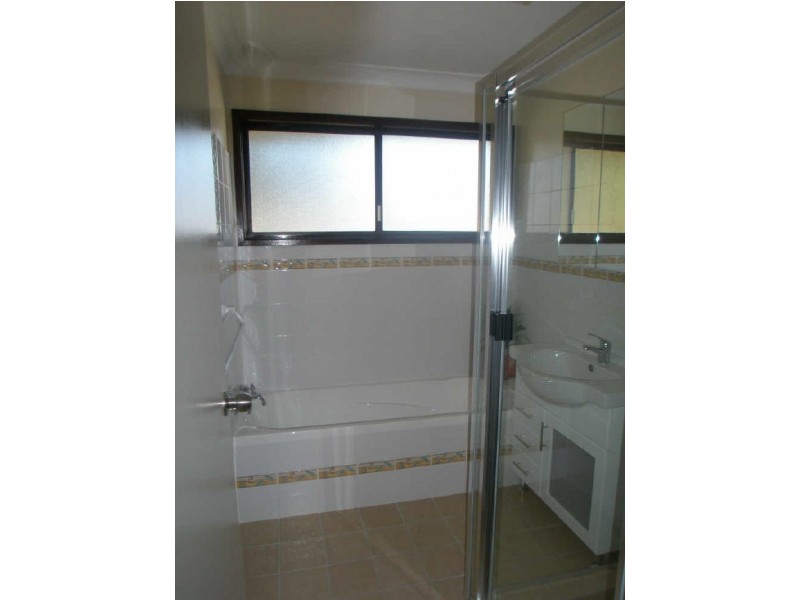 4 Passy Close, Raymond Terrace NSW 2324