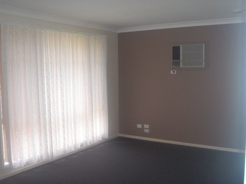 16 Benjamin Lee Drive, Raymond Terrace NSW 2324