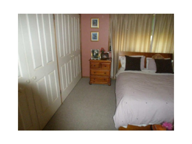 10 Walker Crescent, Raymond Terrace NSW 2324