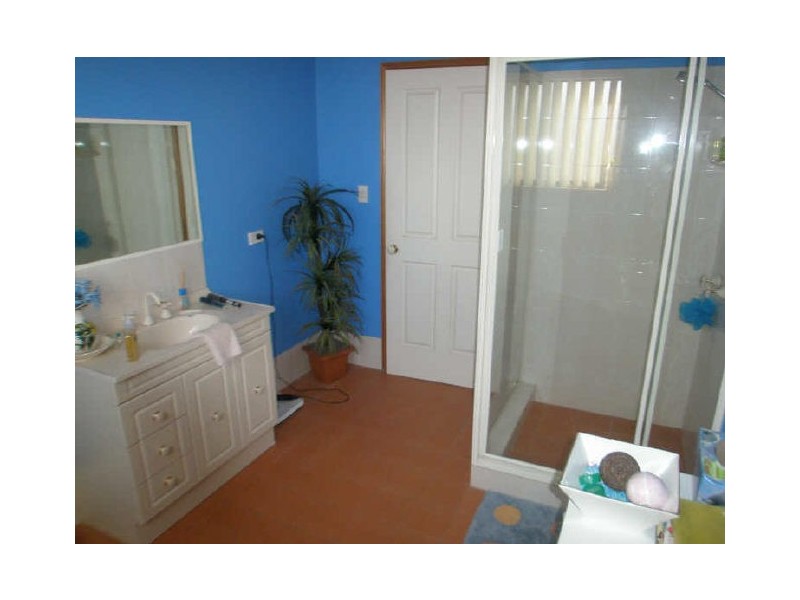 10 Walker Crescent, Raymond Terrace NSW 2324