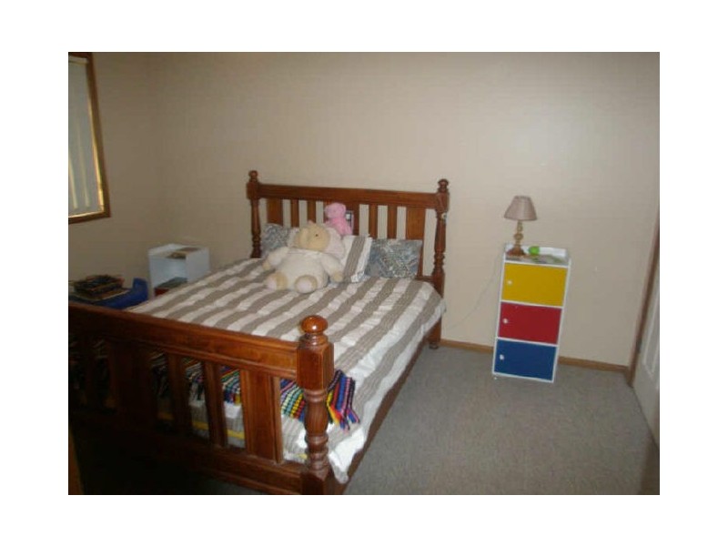 10 Walker Crescent, Raymond Terrace NSW 2324