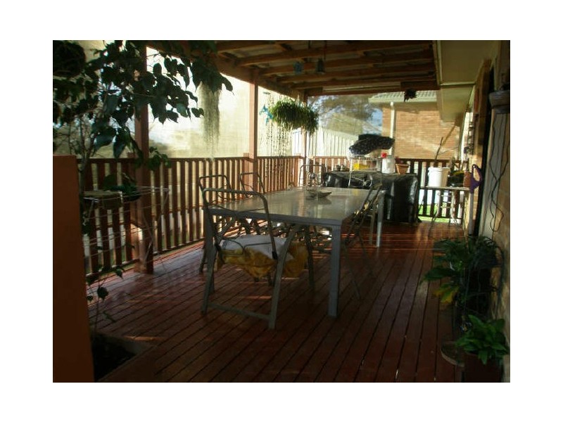 10 Walker Crescent, Raymond Terrace NSW 2324