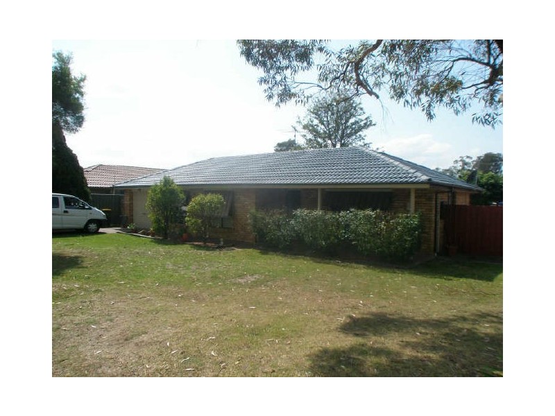 3 Clarke Close, Raymond Terrace NSW 2324