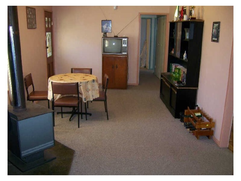 22 Gwen Parade, Raymond Terrace NSW 2324