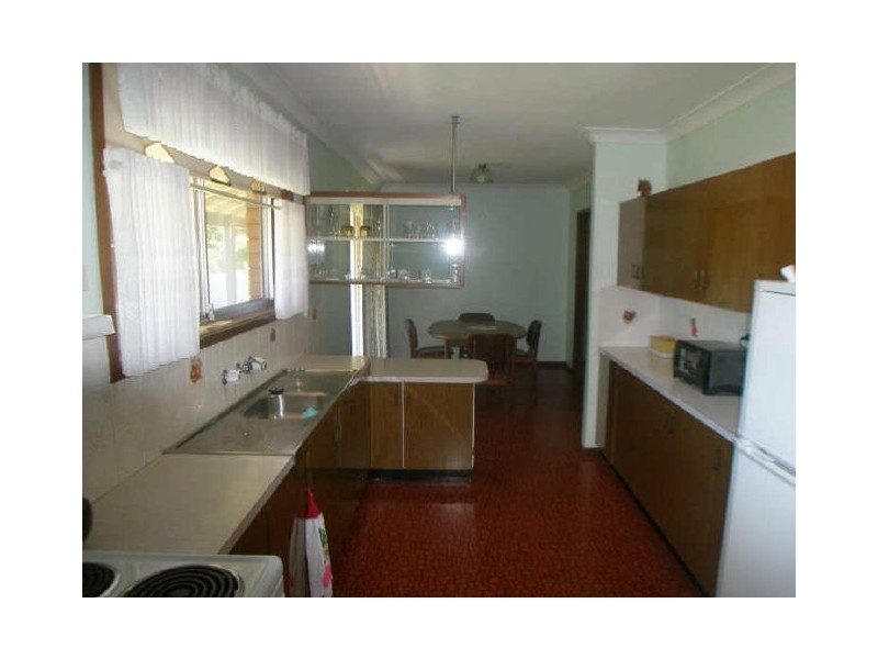 3 Lynista Close, Raymond Terrace NSW 2324