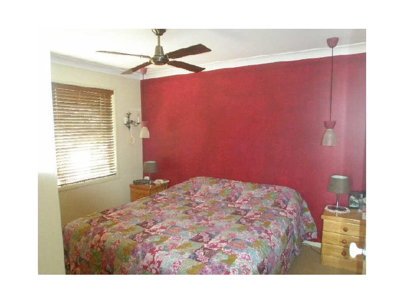 2 Jeffrey Linton Place, Raymond Terrace NSW 2324