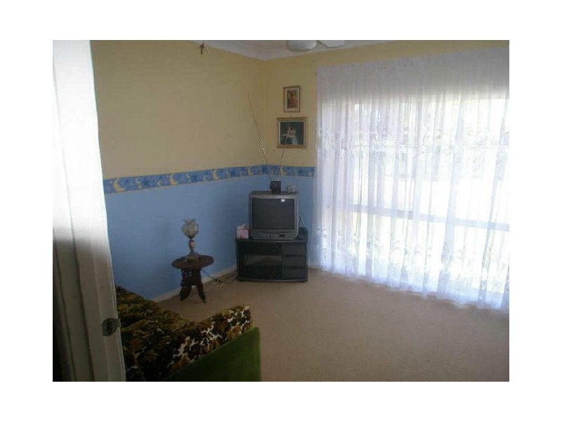 2 Jeffrey Linton Place, Raymond Terrace NSW 2324