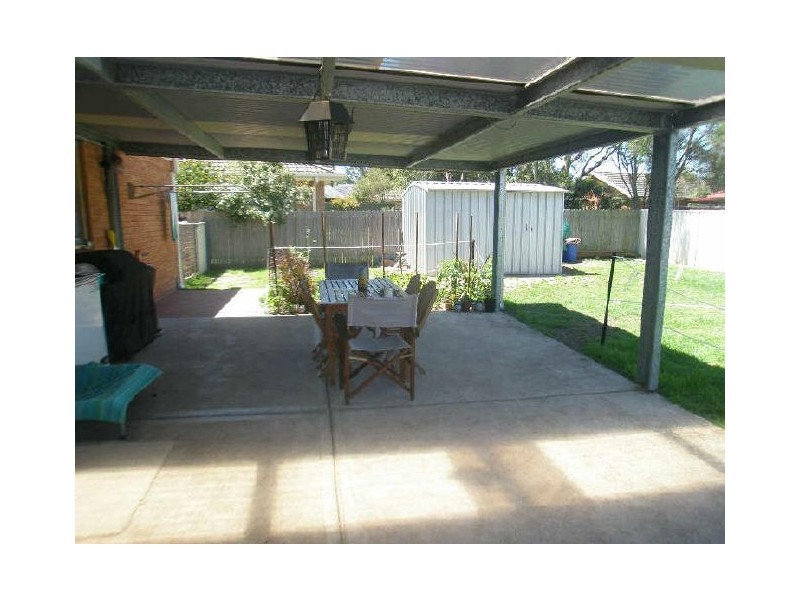 2 Jeffrey Linton Place, Raymond Terrace NSW 2324