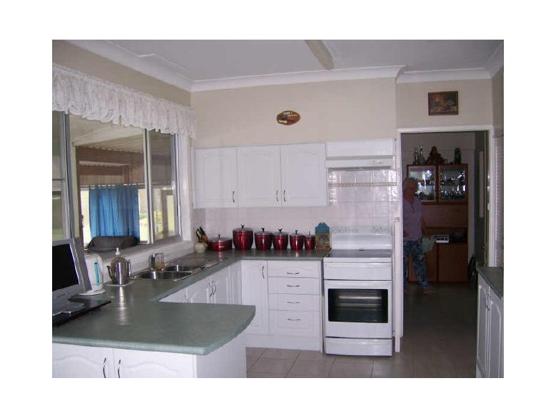 383 Cabbage Tree Road, Williamtown NSW 2318