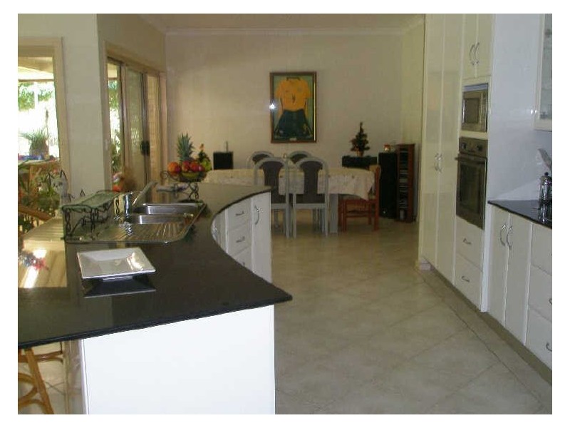 8 Joliffe Close, Seaham NSW 2324