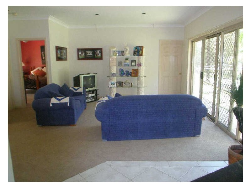 8 Joliffe Close, Seaham NSW 2324