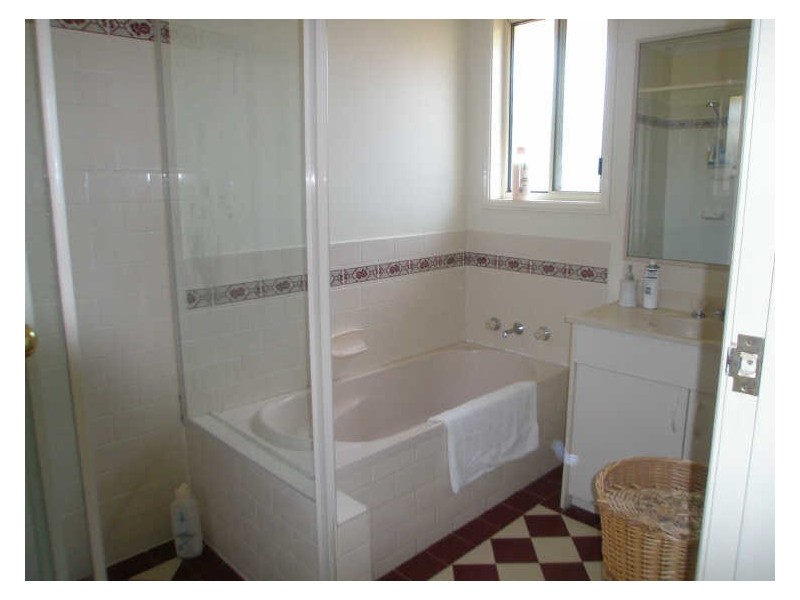 28 Creighton Drive, Medowie NSW 2318