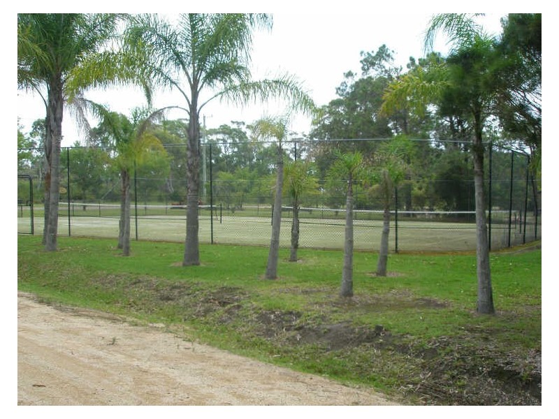 Cabin 16 Fishermans Village Moffats Road, Swan Bay NSW 2324