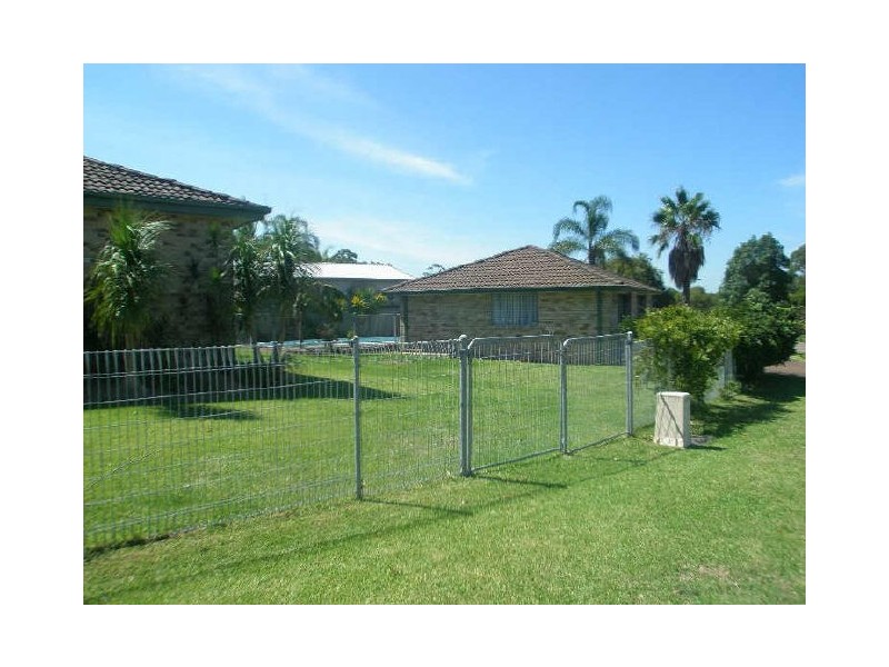 12 Bilmark Drive, Raymond Terrace NSW 2324