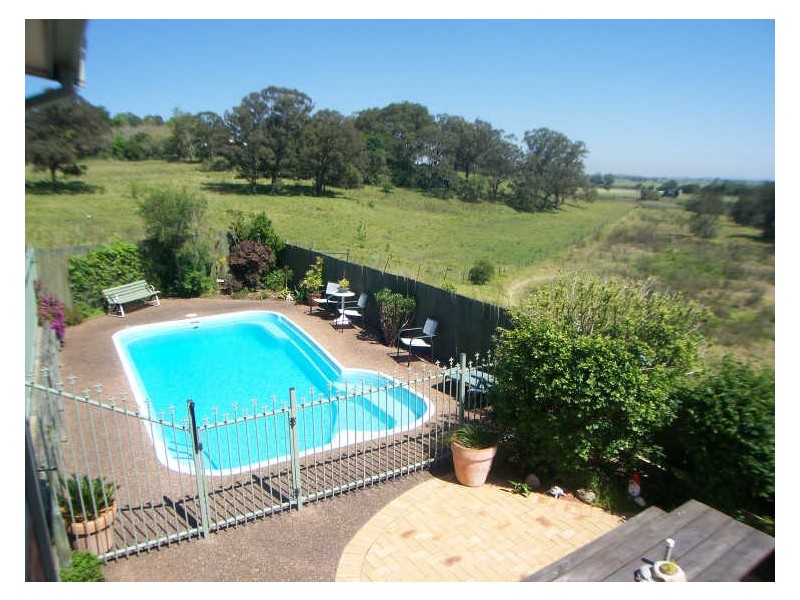 32 Henning Road, Raymond Terrace NSW 2324