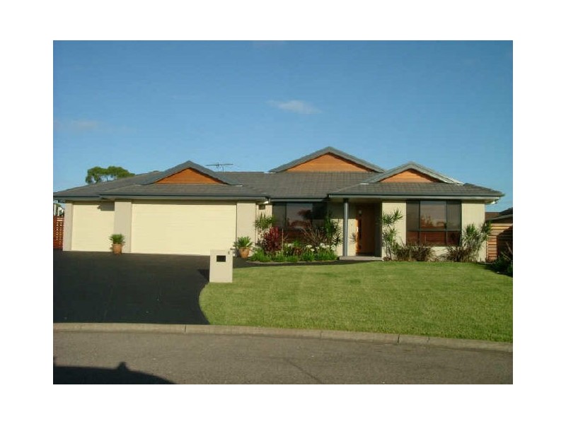 4 Myra Court, Raymond Terrace NSW 2324