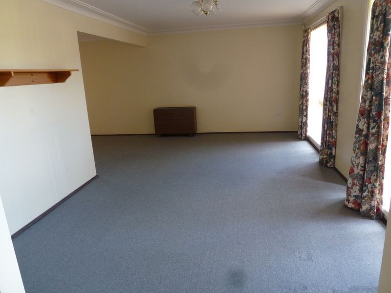 15 Alton Close, Raymond Terrace NSW 2324