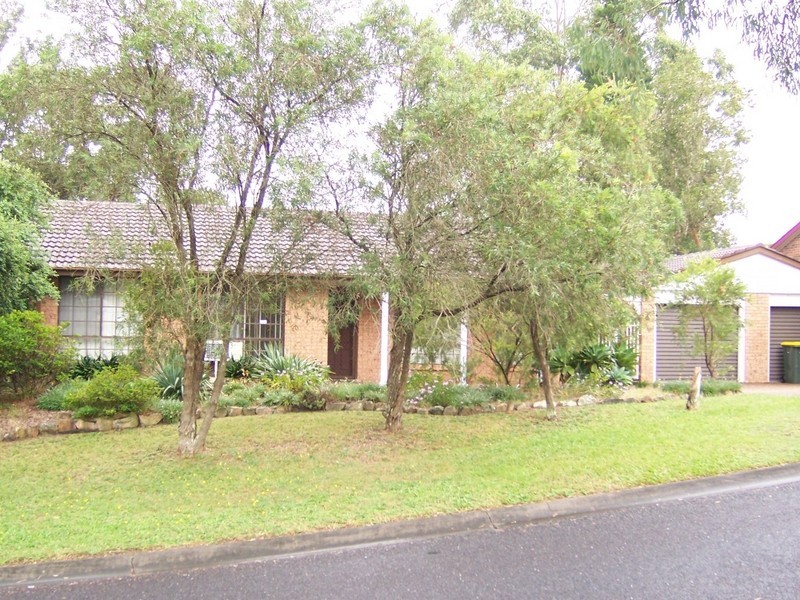 8 Holwell Circuit, Raymond Terrace NSW 2324