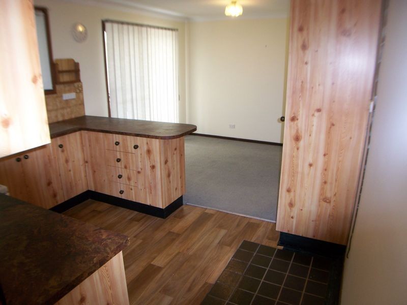 8 Holwell Circuit, Raymond Terrace NSW 2324