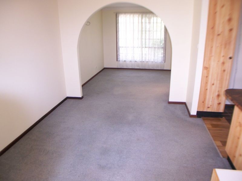 8 Holwell Circuit, Raymond Terrace NSW 2324