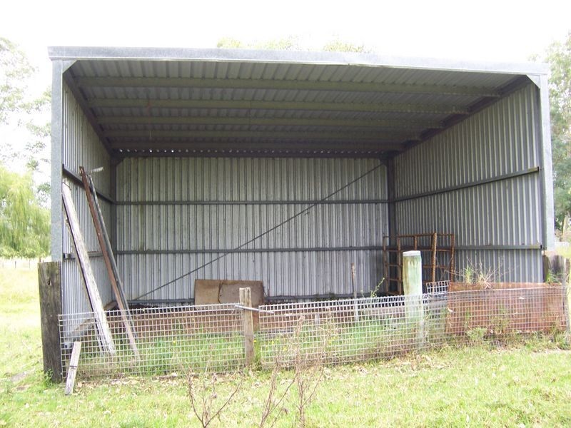 2322 The Bucketts Way, Booral NSW 2425