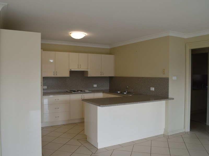 1/27 Joseph Sheen Drive, Raymond Terrace NSW 2324
