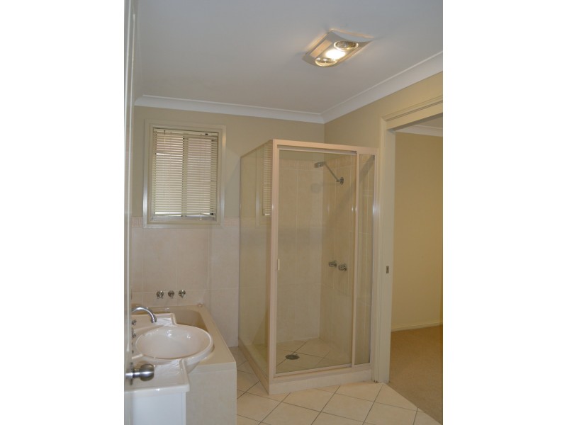 1/27 Joseph Sheen Drive, Raymond Terrace NSW 2324