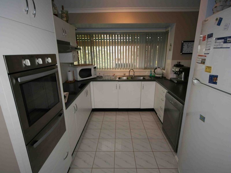 10 Barrellier Close, Raymond Terrace NSW 2324