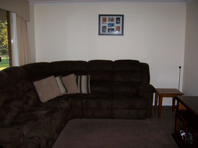 17 Timbertop Road, Glen Oak NSW 2320