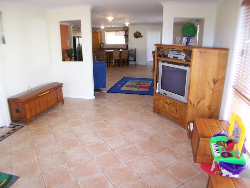 57 Dalyell Way, Raymond Terrace NSW 2324