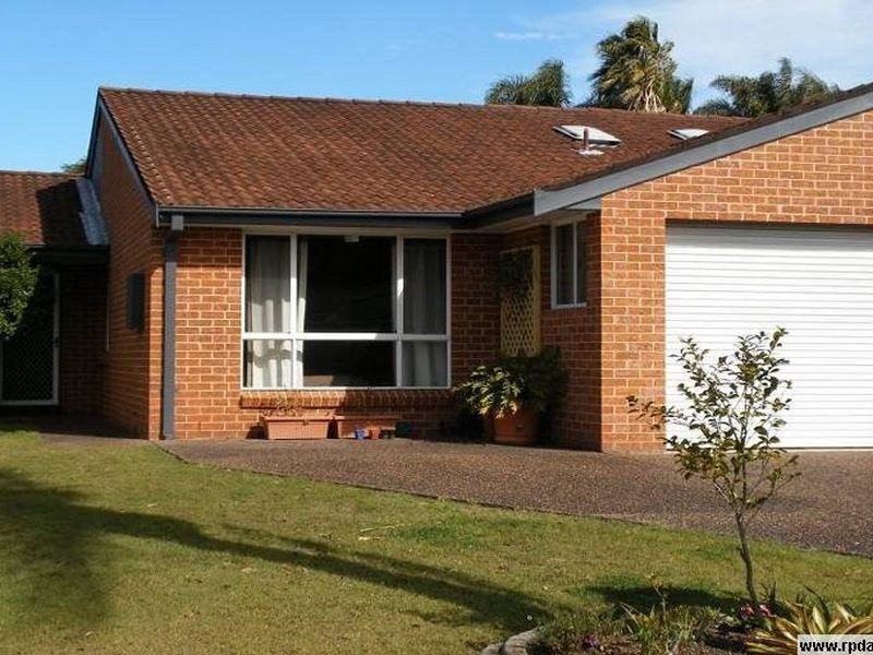 2/10 Eskdale Drive, Raymond Terrace NSW 2324