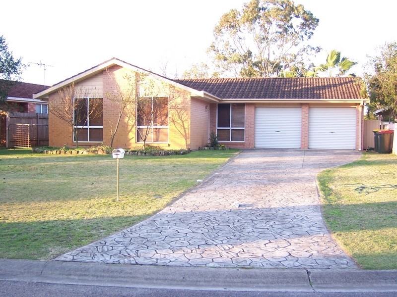 3 Middleton Close, Raymond Terrace NSW 2324
