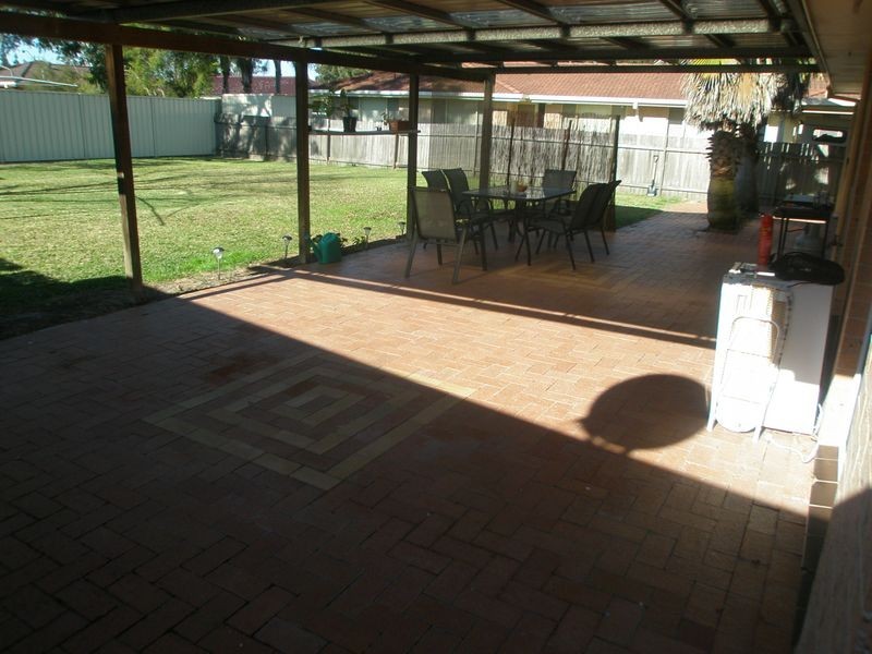 3 Middleton Close, Raymond Terrace NSW 2324
