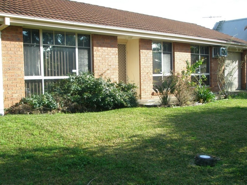 16 Benjamin Lee Drive, Raymond Terrace NSW 2324