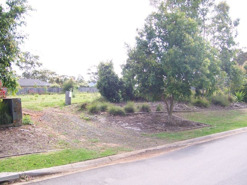 21 Pinehurst Way, Medowie NSW 2318