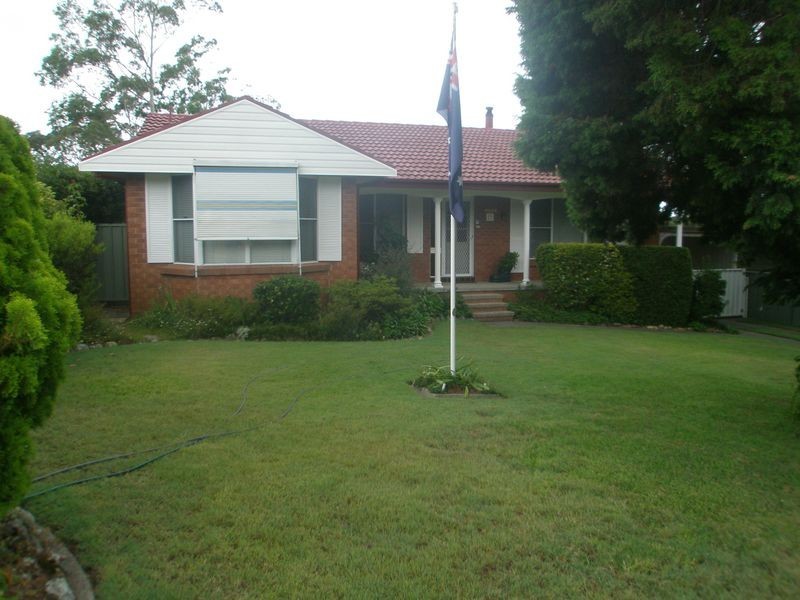 15 Chifley Drive, Raymond Terrace NSW 2324