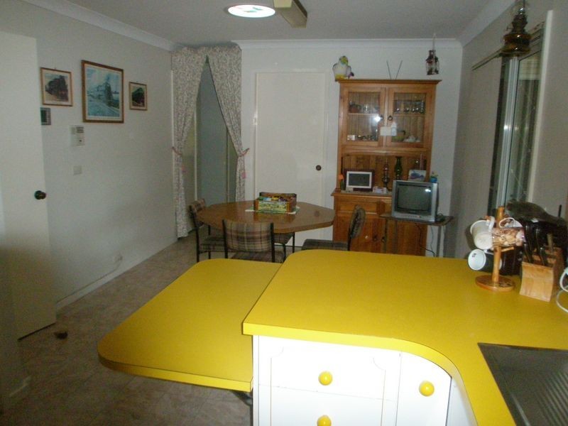 15 Chifley Drive, Raymond Terrace NSW 2324