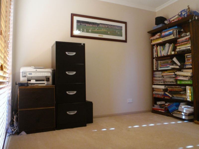 13 Chisholm Court, Raymond Terrace NSW 2324