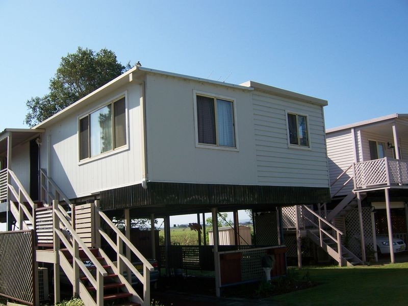 Site 121 Pacific Gardens Mobile Village, Heatherbrae NSW 2324