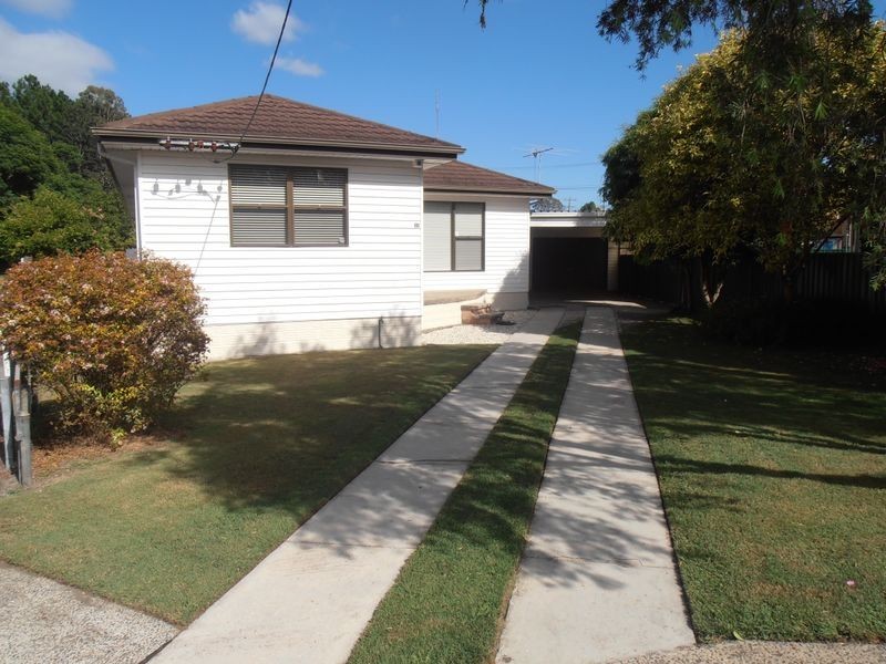 35 Meredith Crescent, Raymond Terrace NSW 2324
