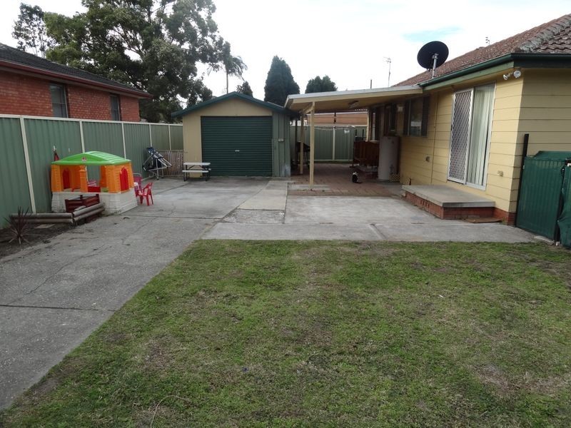 1 Salamander Place, Raymond Terrace NSW 2324