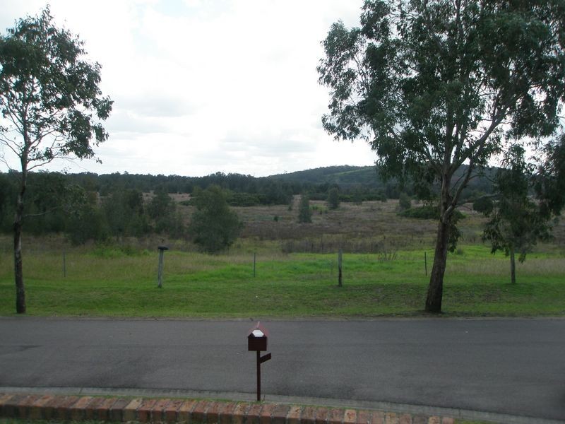 33 Dalyell Way, Raymond Terrace NSW 2324