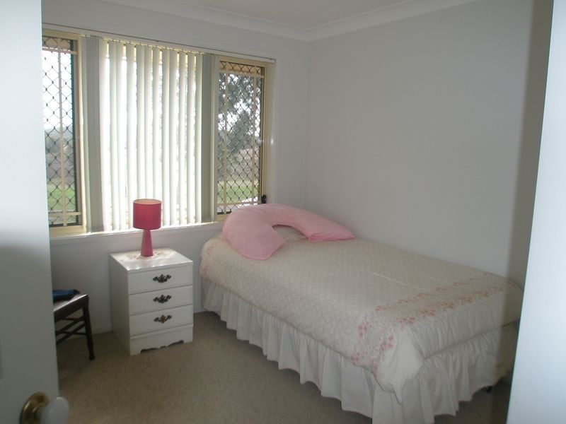 33 Dalyell Way, Raymond Terrace NSW 2324