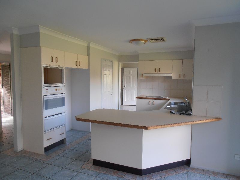 1 Grape Street, Seaham NSW 2324