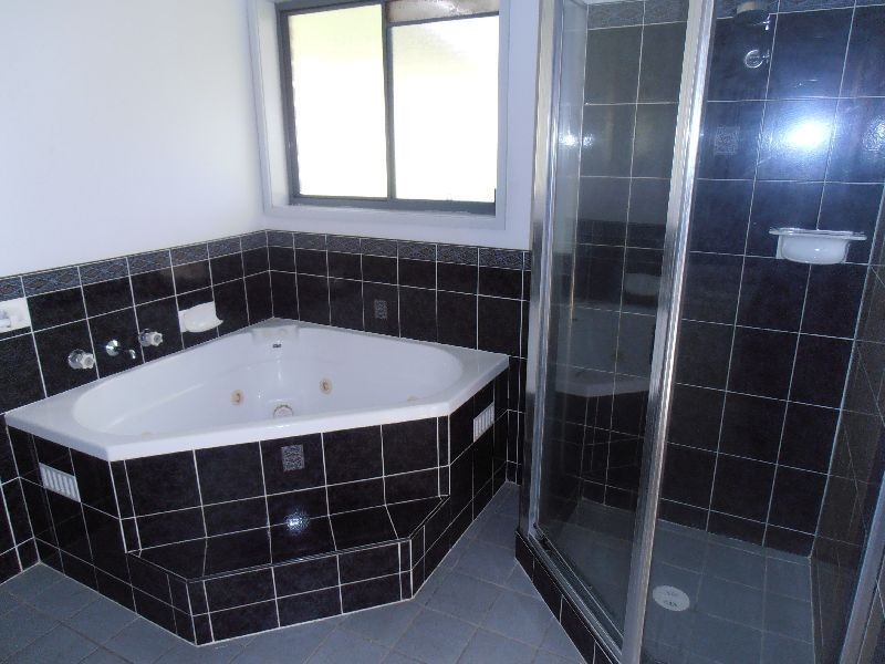 1 Grape Street, Seaham NSW 2324