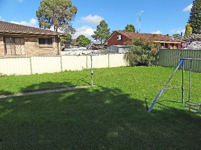 24 Chifley Drive, Raymond Terrace NSW 2324