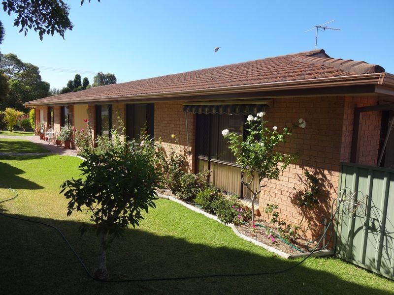 18 Greenslopes Drive, Raymond Terrace NSW 2324