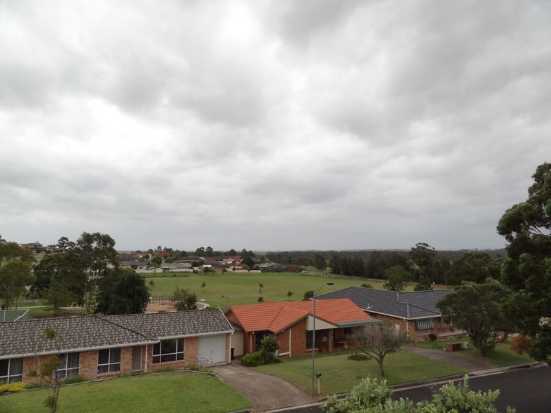 4 Holwell Circuit, Raymond Terrace NSW 2324