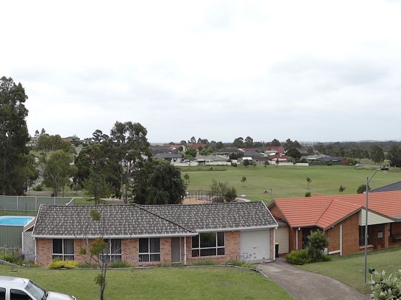 4 Holwell Circuit, Raymond Terrace NSW 2324