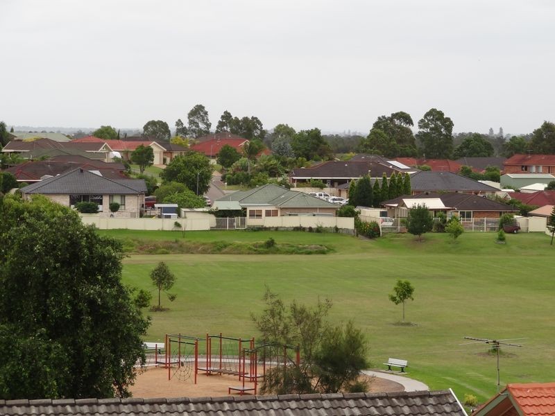 4 Holwell Circuit, Raymond Terrace NSW 2324